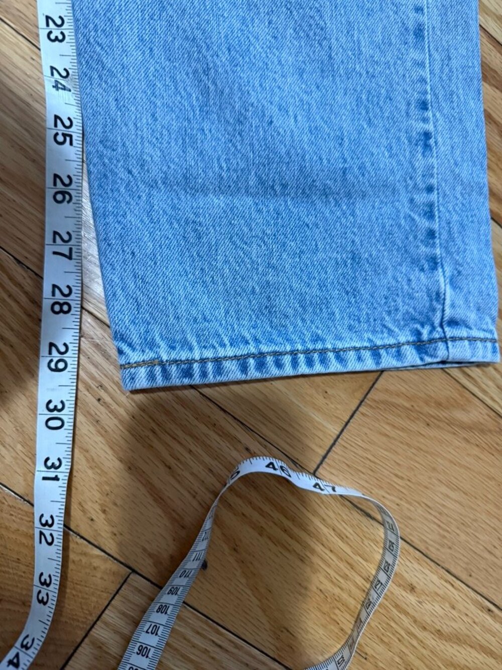 Levi's Baggy Wide Leg Jeans Light Wash High Rise 24 x 30 Size: 24 x 30 (tagged - Picture 3 of 8